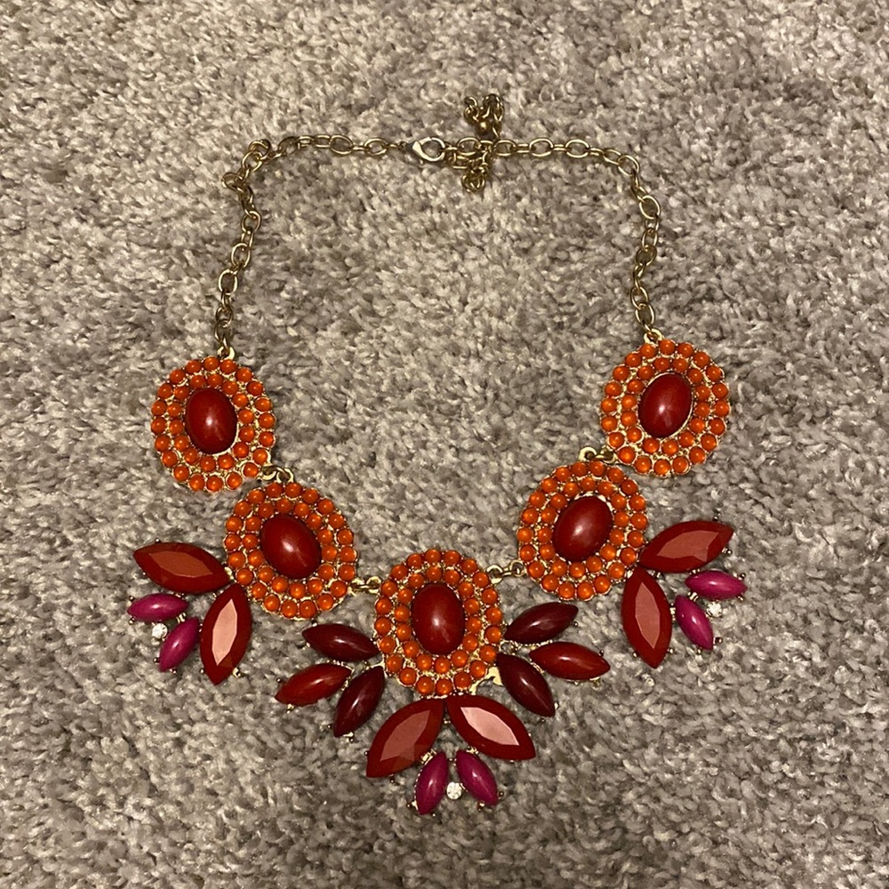 Statement necklace